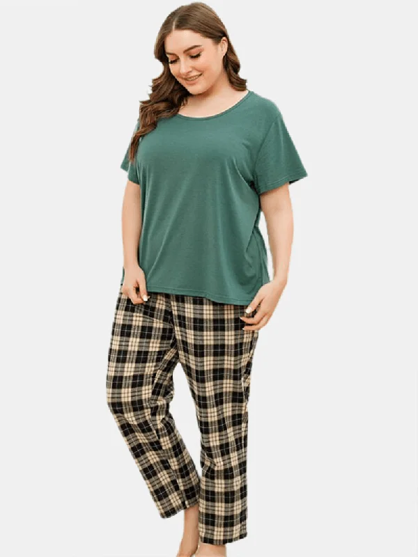 plus-size-women-solid-color-short-sleeve-top-plaid-print-two-piece-home-pajama-set