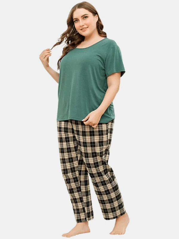 plus-size-women-solid-color-short-sleeve-top-plaid-print-two-piece-home-pajama-set