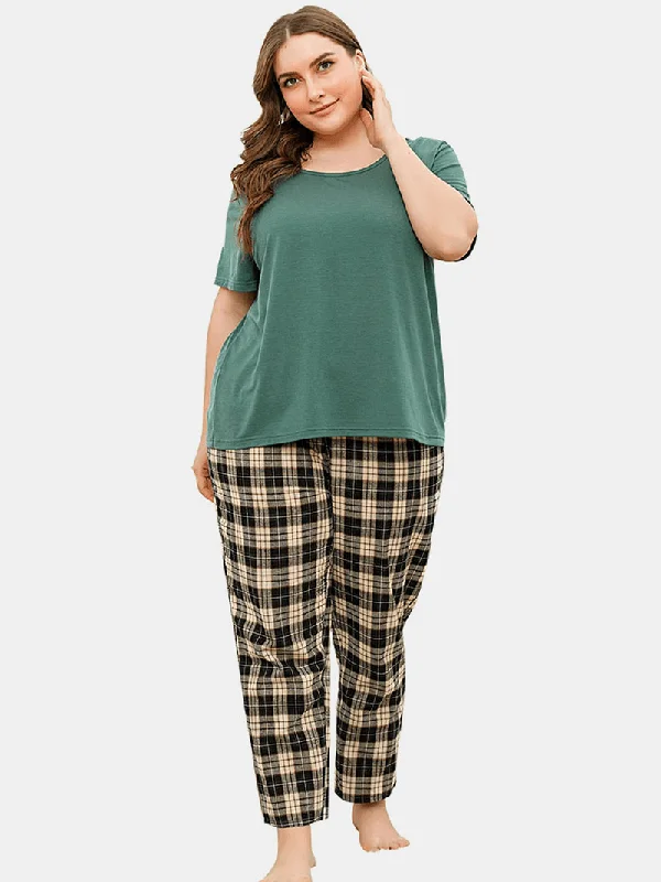 plus-size-women-solid-color-short-sleeve-top-plaid-print-two-piece-home-pajama-set