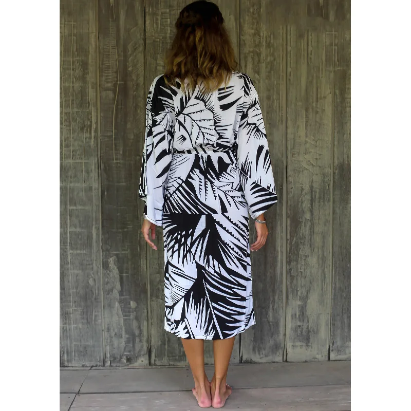 white-tiger-black-and-white-long-rayon-robe