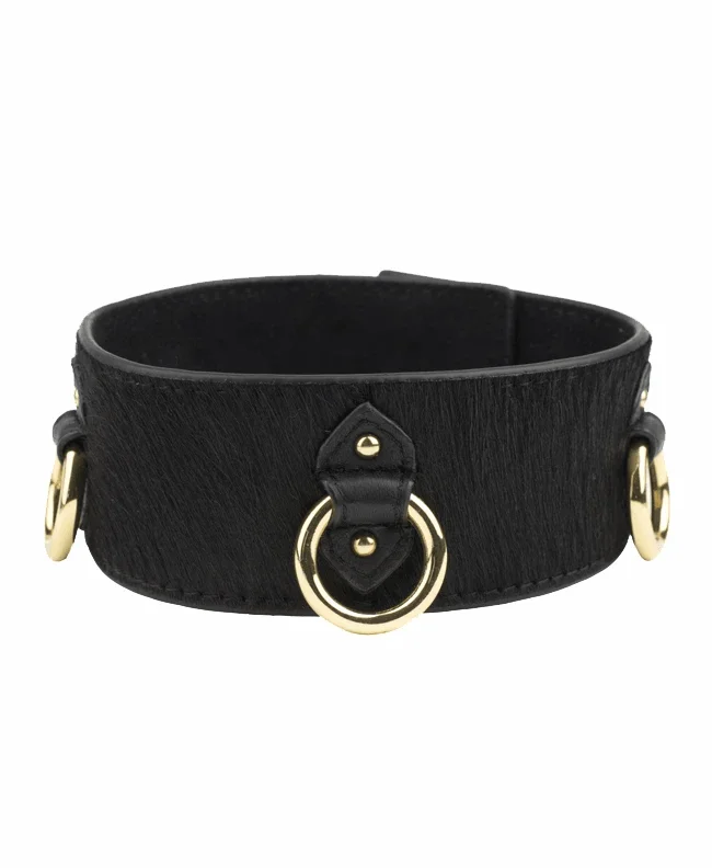 Pony Triple Ring Collar