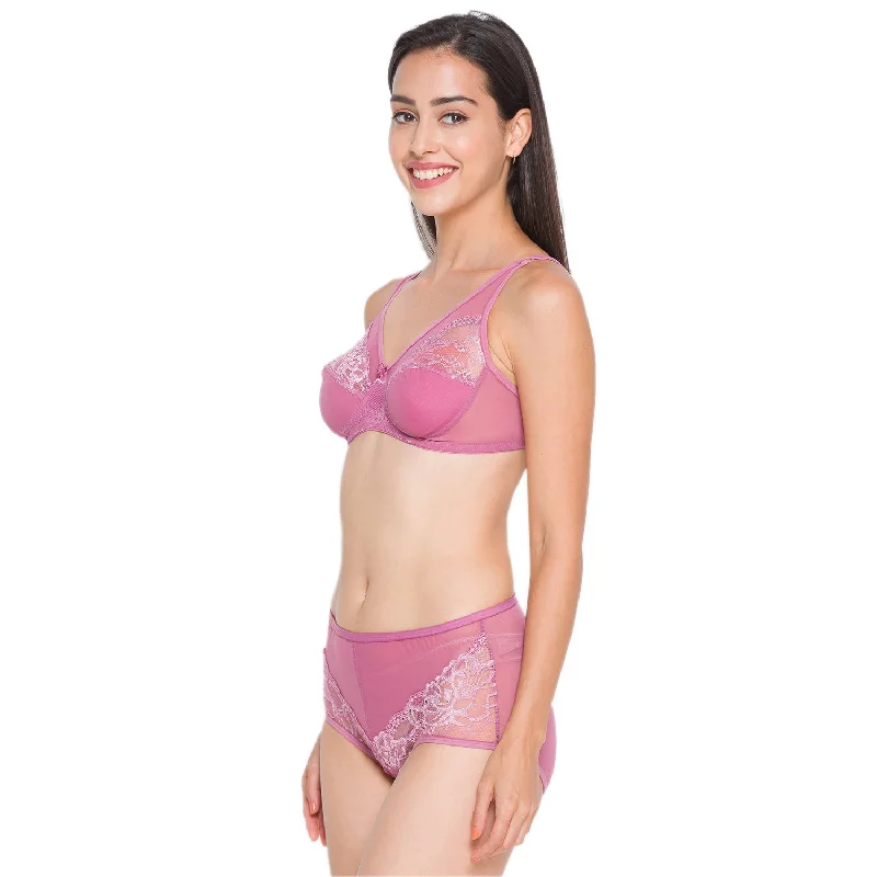 Candyskin Women Pink Lace Lingerie Set CSINSET02