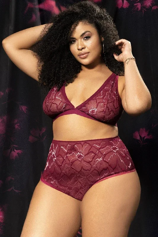 Plus Size Floral Lace Bra Set