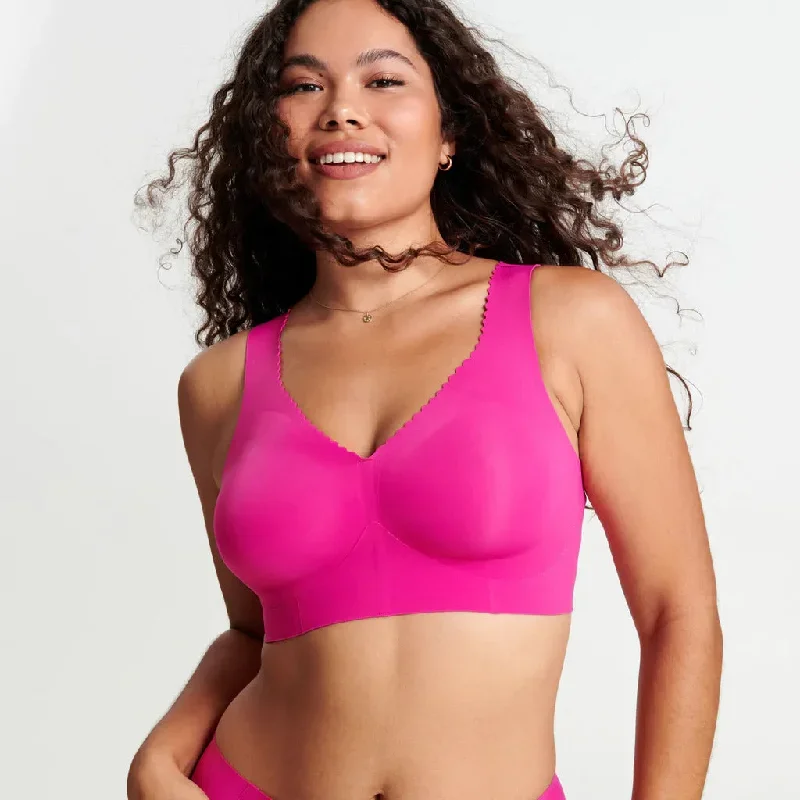 Evelyn & Bobbie Evelyn Wildflower Pink Wireless Plunge Bra