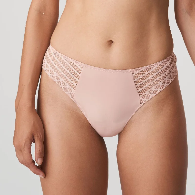 TANGA DENTELLE SUR LES CÔTÉS-EAST END